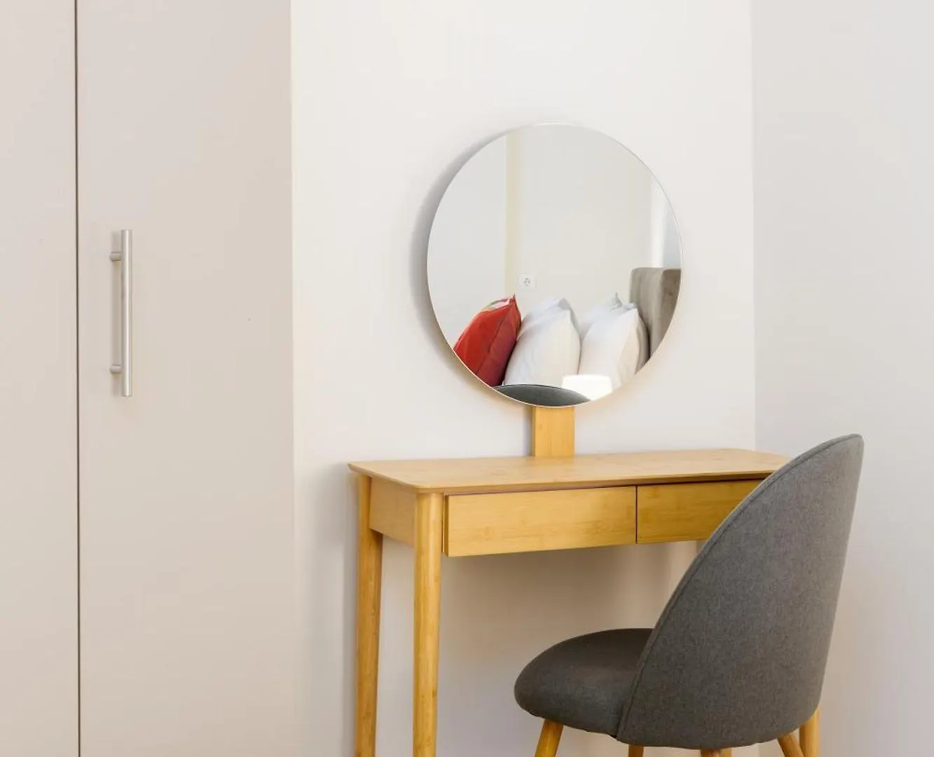 Vivienne By Halu!, Apartment In The Center Salonic Grecia